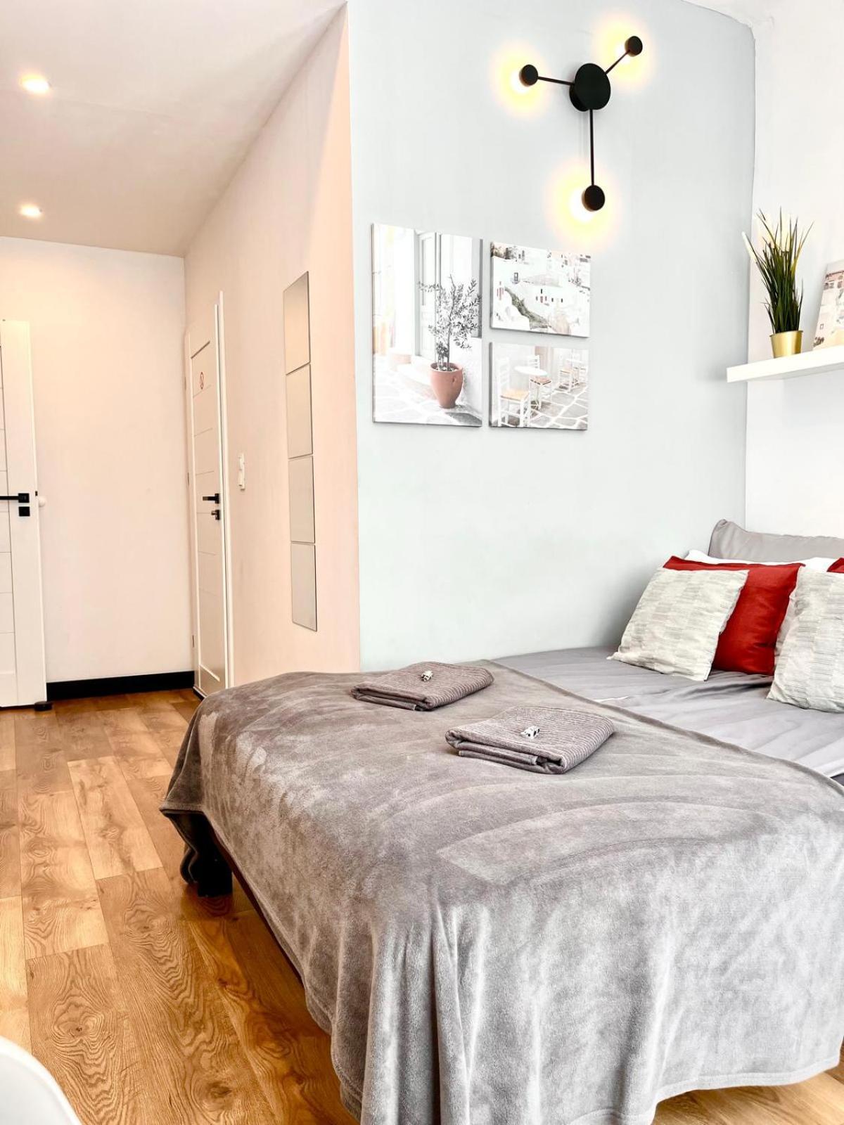 Special 1 Bed Room Condo Warszawa Center Exteriör bild